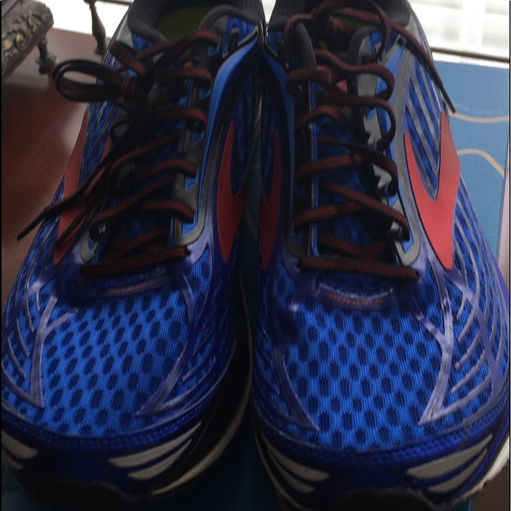 Brooks brand,Transcend 4, Size 13,new,color blue